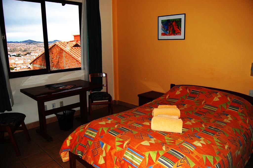 Casas Kolping Hotel Sucre történelmi óvárosa Szoba fotó